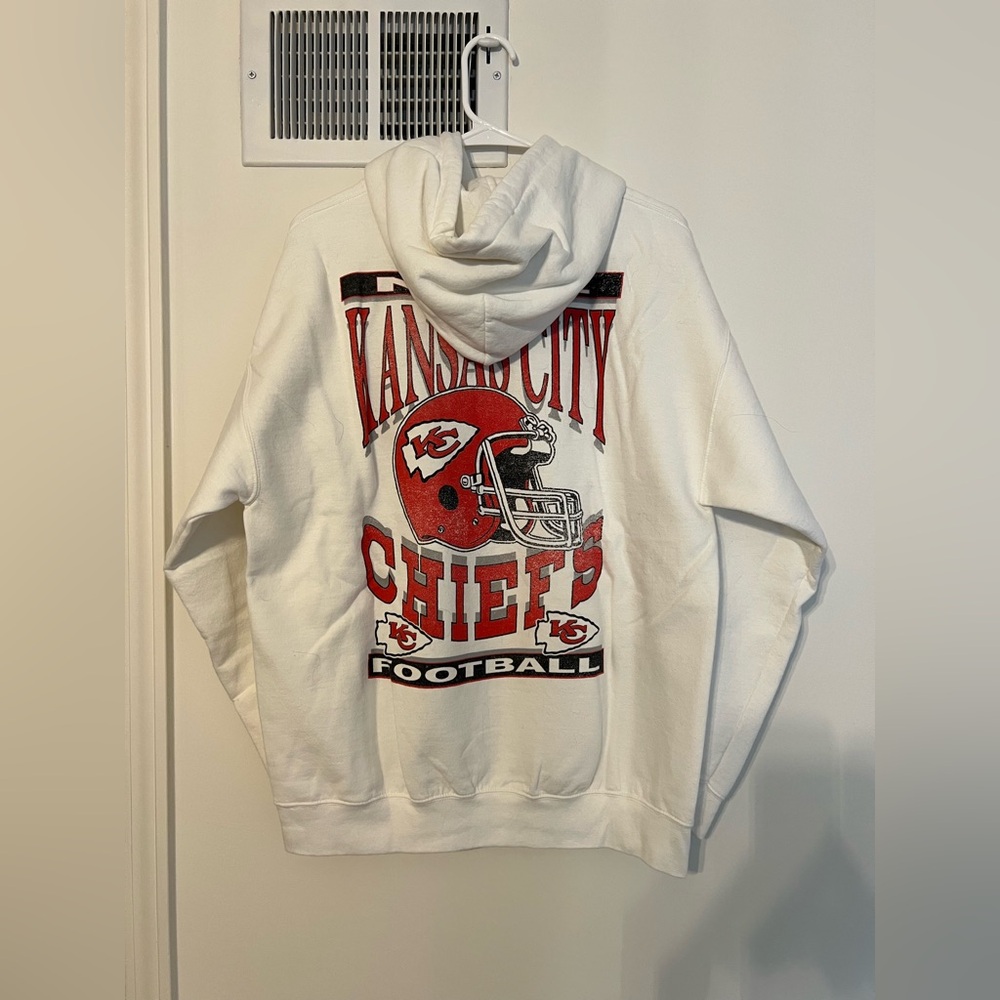 Junk Food Kansas City Chiefs White Graphic Hoodie Sweatshirt